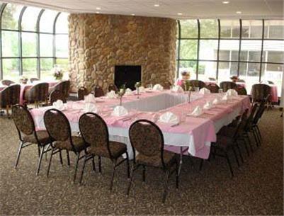 Howard Johnson Plaza Kansas City Hotel & Conference Center מסעדה תמונה